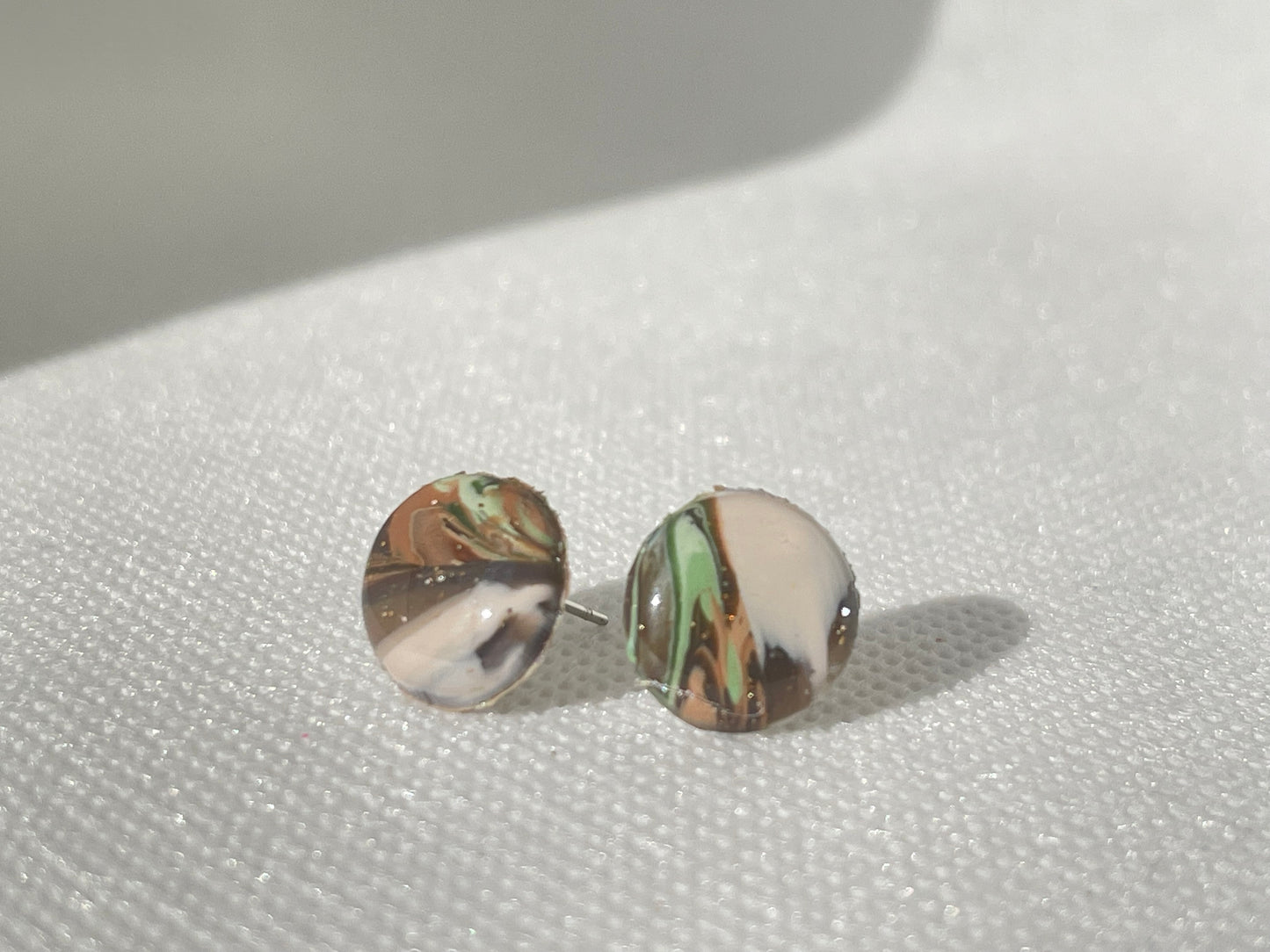 Nature girl stud earrings