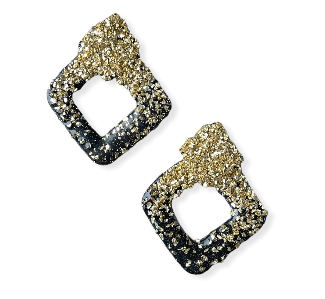Razzle Black gold earrings