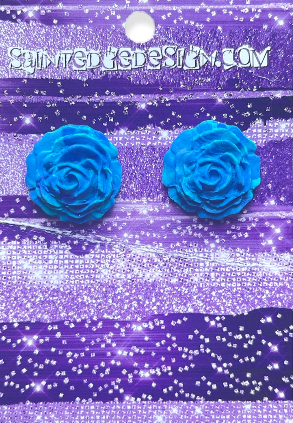 Flower stud earrings