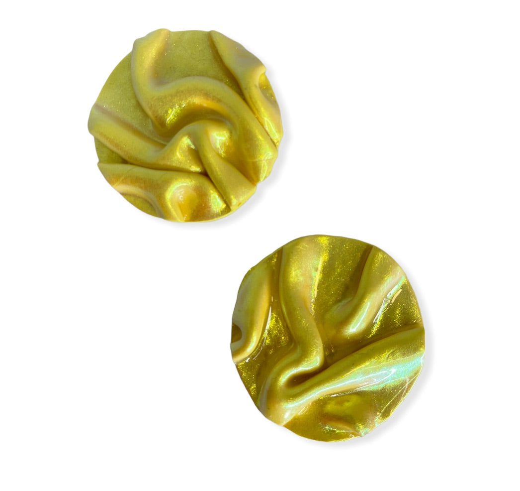 Silk round earrings